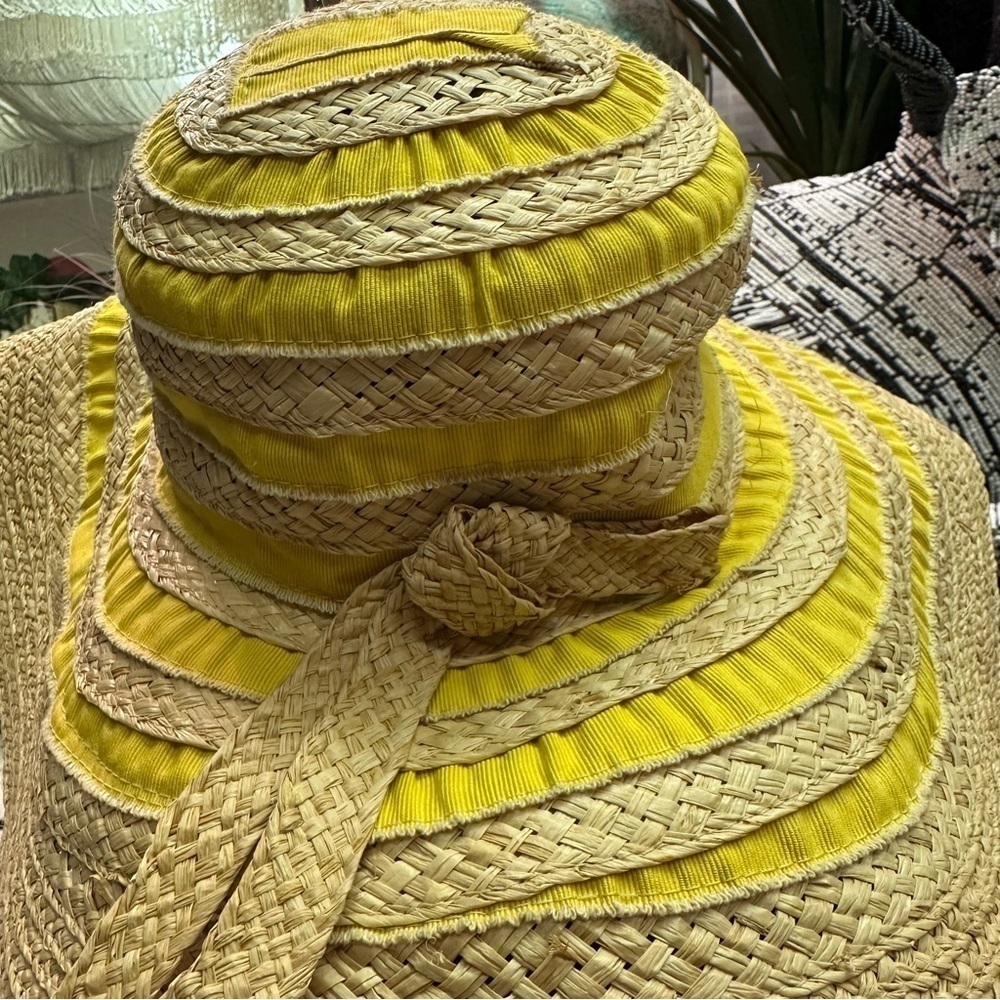 Bettina Italy vintage inspired tan & yellow straw floppy hat in VGUC - Picture 4 of 15